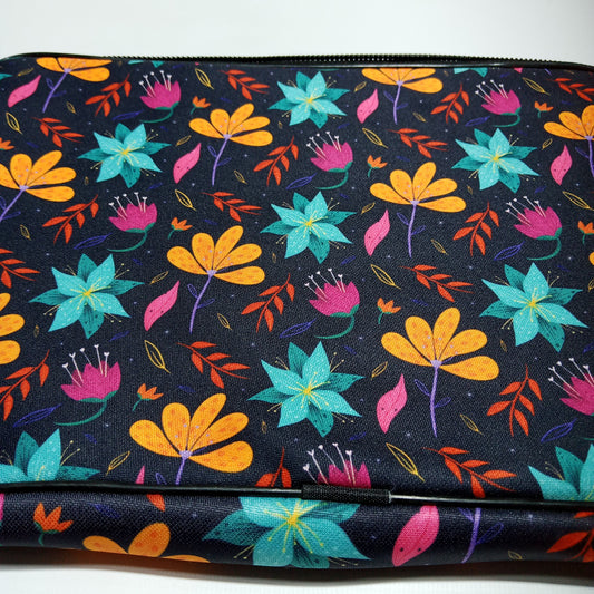 Flower pattern Laptop Sleeve
